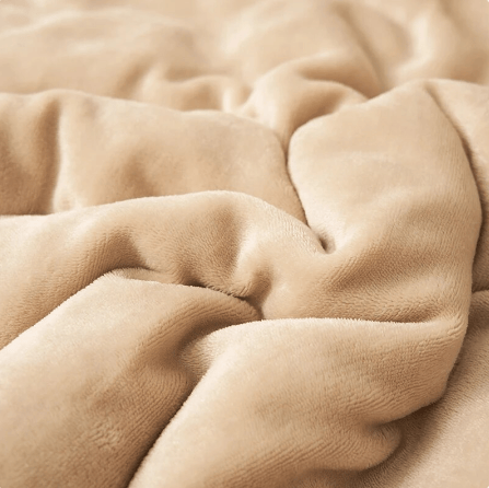 CozyNest Luxury Fleece Blanket – Ultra Warm Flannel Throw for Ultimate Comfort