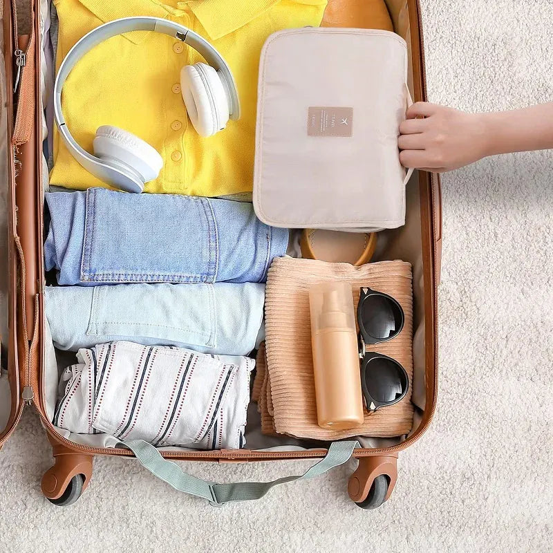Voyagera | Hanging Travel Toiletry Bag