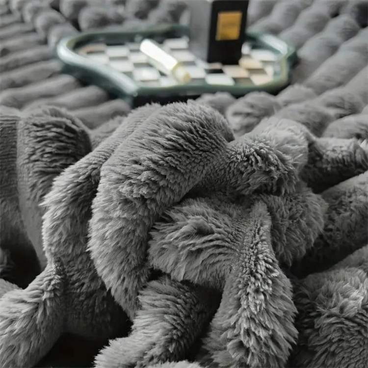 CloudStripe Faux Fur Weighted Blanket - Blanket - Wild Eye Vision