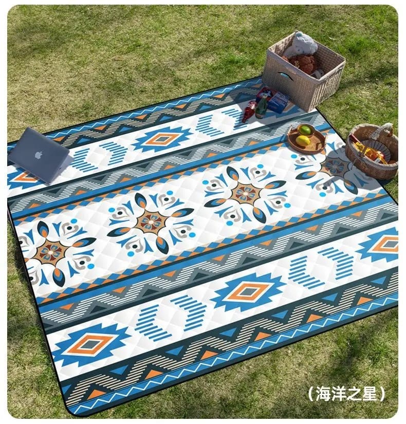 TerraLuxe Waterproof Picnic Blanket 200x200cm