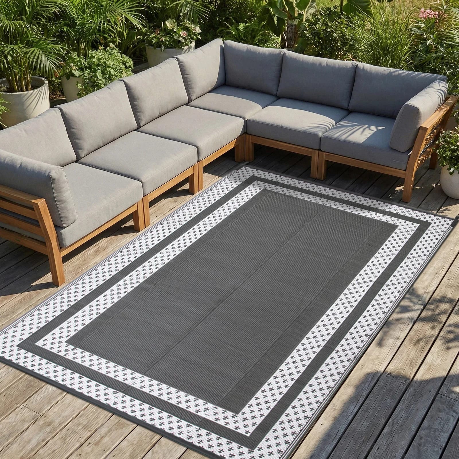 Outdoor Mat with Ground Pegs
