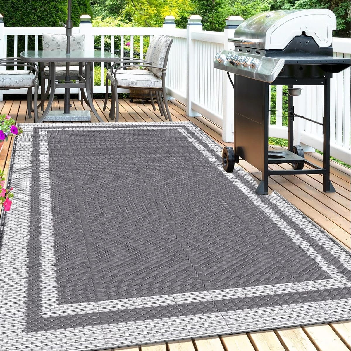 Outdoor Mat with Ground Pegs
