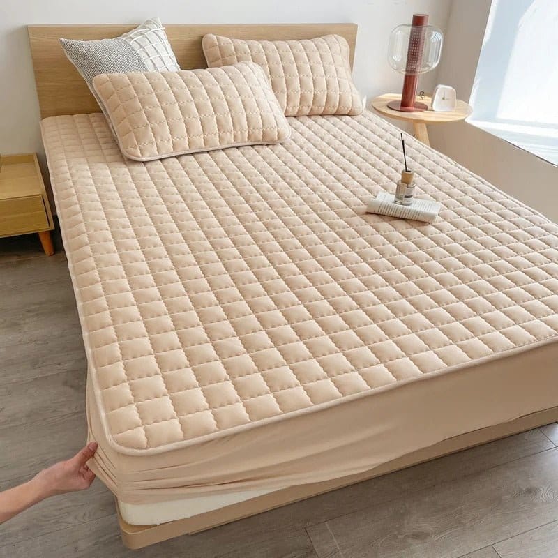 Sleepora Luxe Mattress Cover – Soft, Breathable & Hygienic Bed Protector